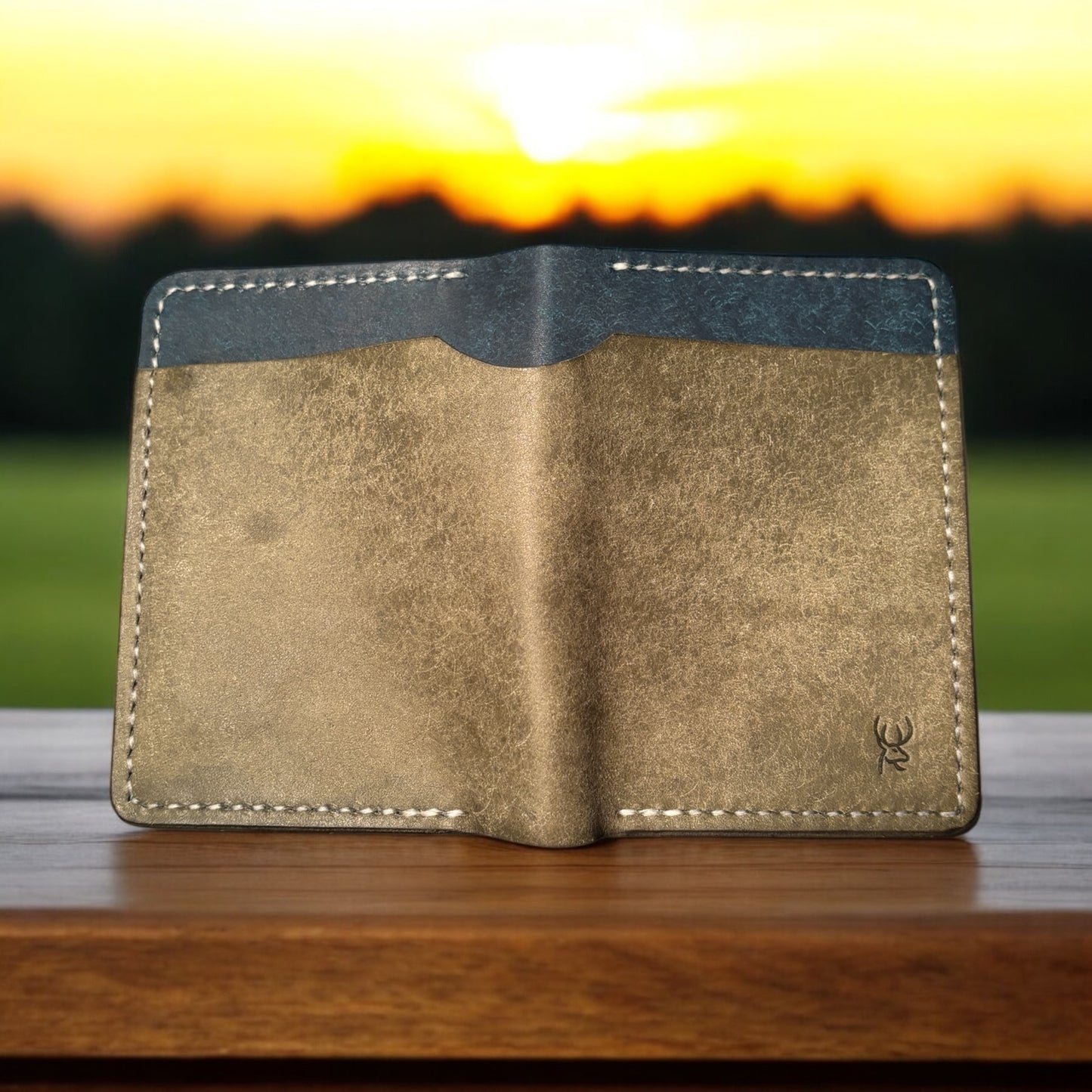 Federal Credential / Badge Wallet - HSI/ERO